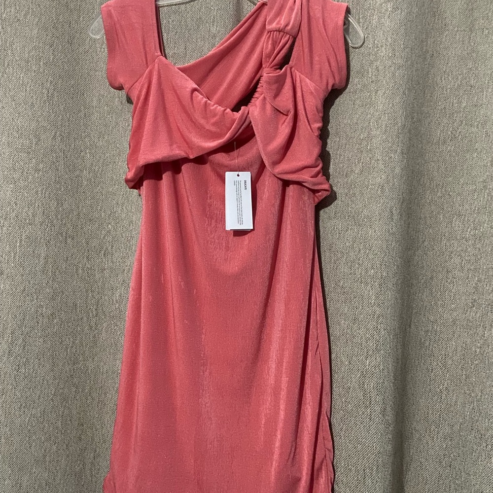 Guess- Elegant Pink Women's Dress